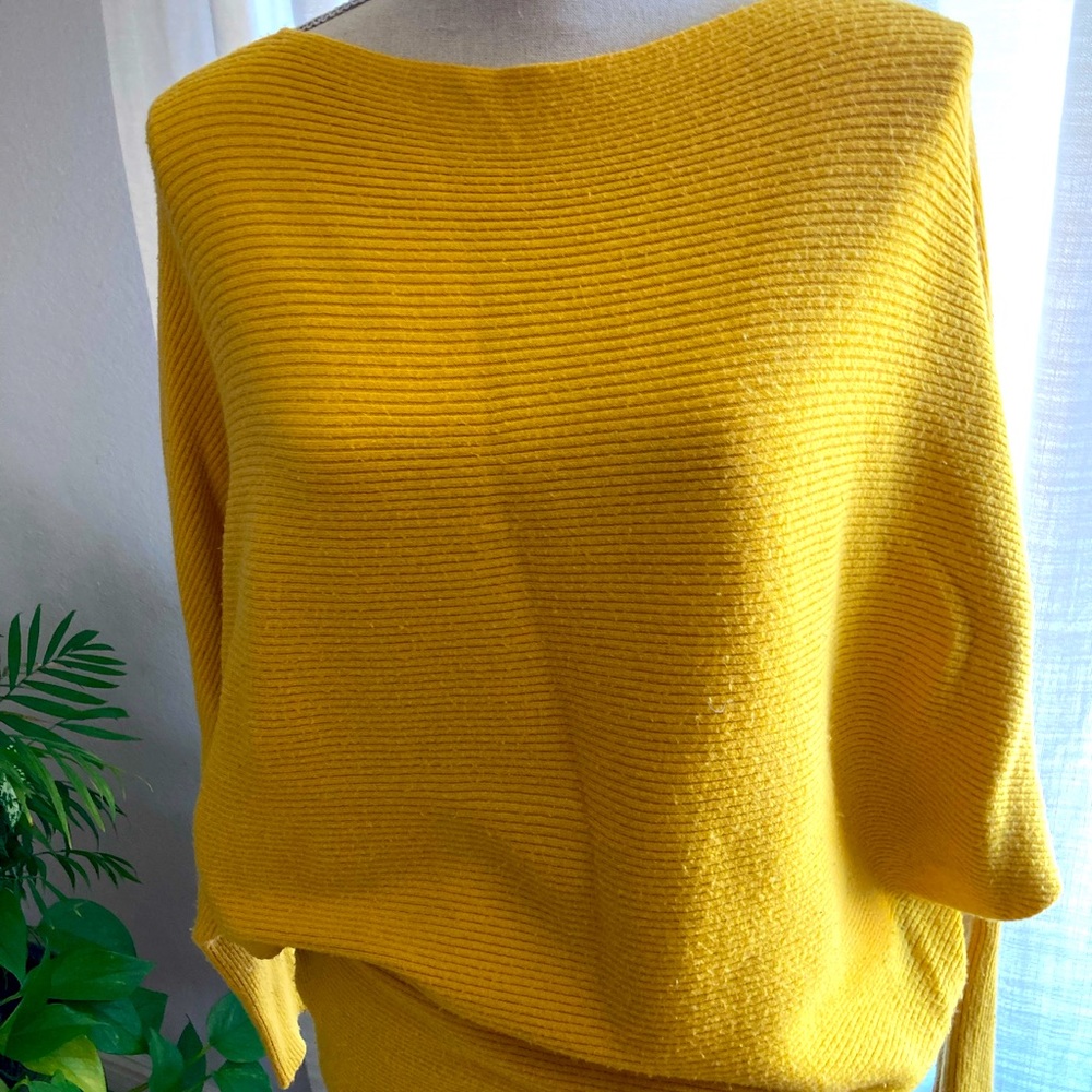 Philosophy boatneck dolman top blouse yellow XL